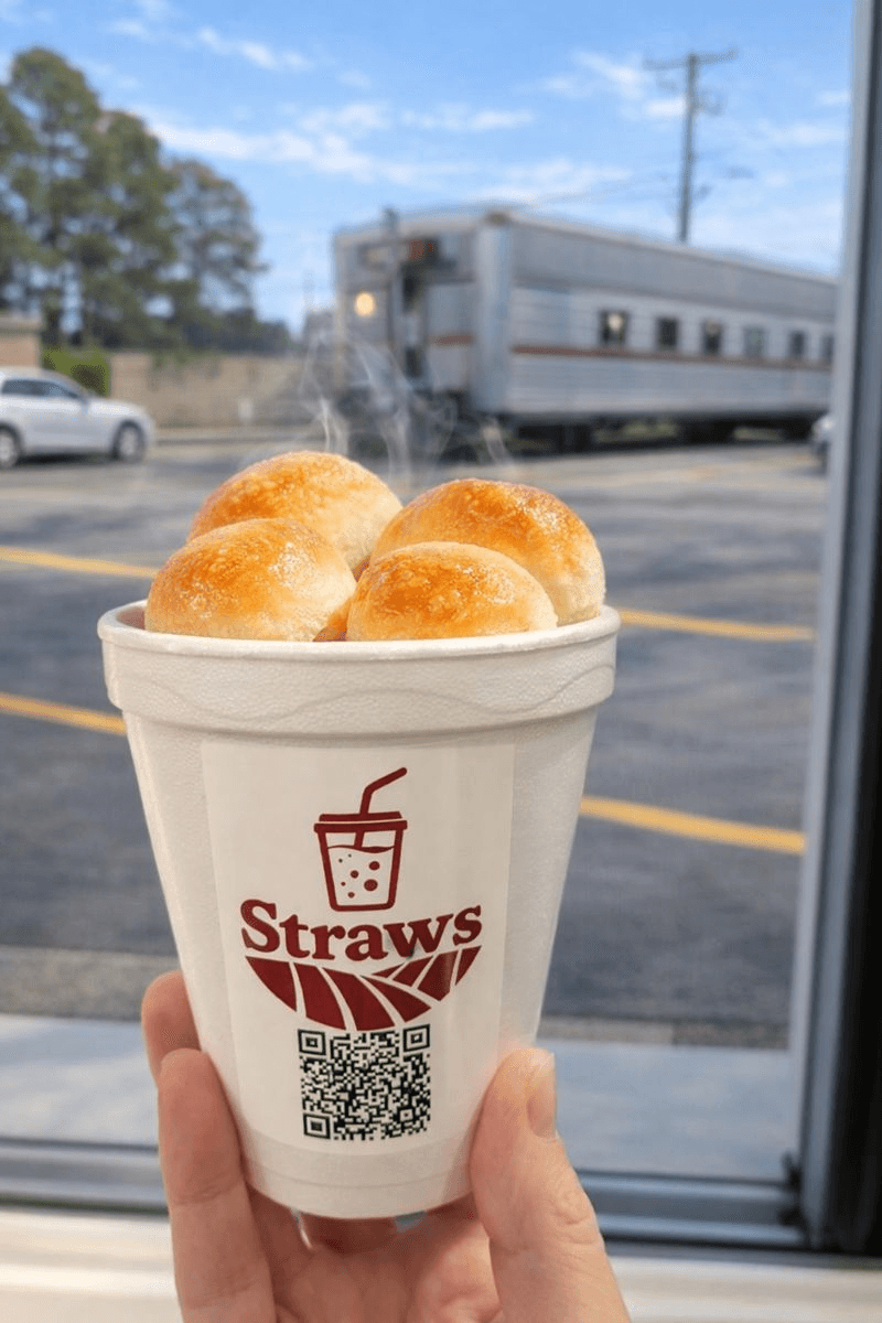 Straws Warm Rolls